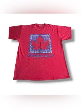 Men’s World Pro Niagara Falls Canada Maple Leaf T-Shirt